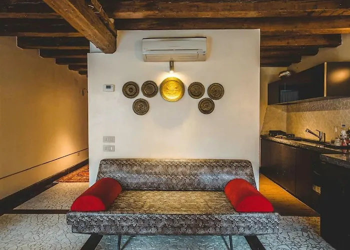 Raphael's Garden House Apartmán